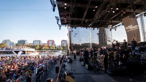 Europa Open Air Bühne mit hr-Bigband