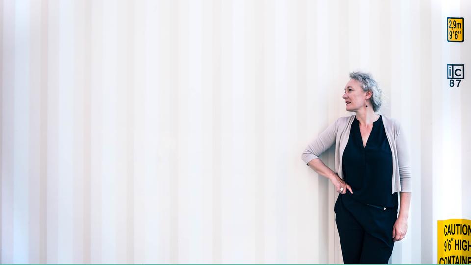 Porträt Julia Hülsmann